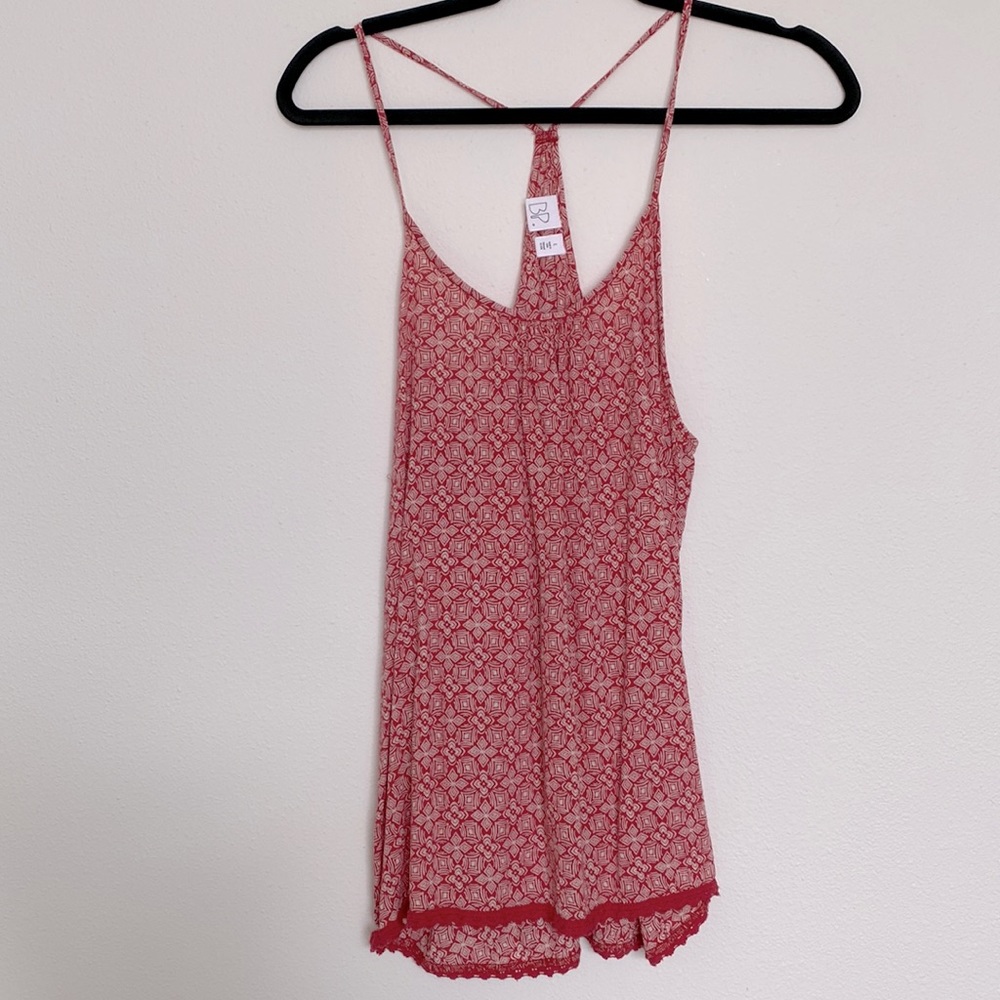 Women’s tank top with crocheted detail